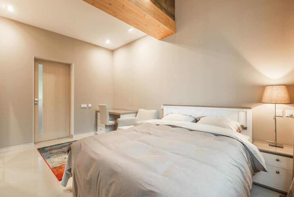 pexels-heyho-7061671